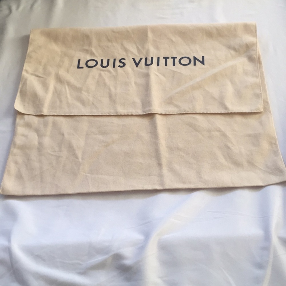 louis vuitton dust bag